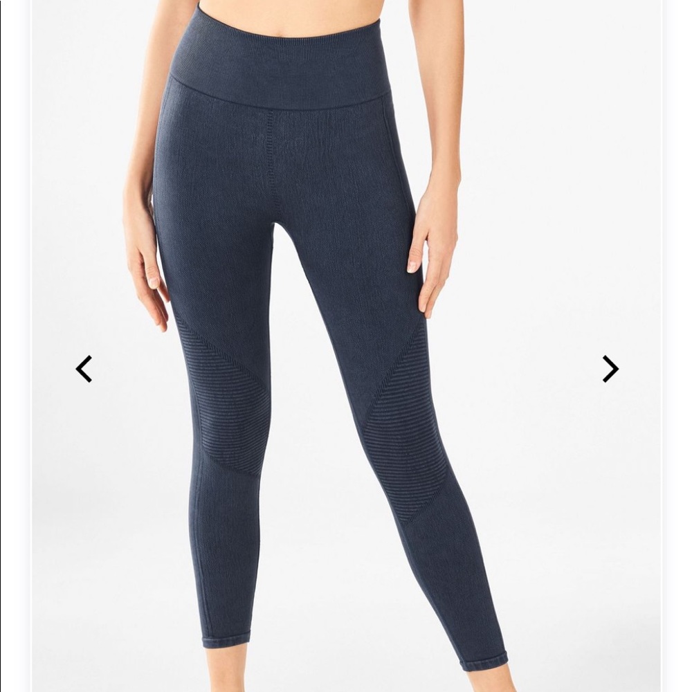 Fabletics Seamless High Waisted Legging 7/8